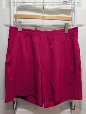 Lululemon Men's Pace Breaker Shorts 7" LL